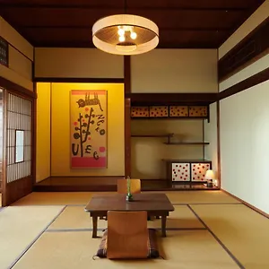 Plum Ryokan Odawara