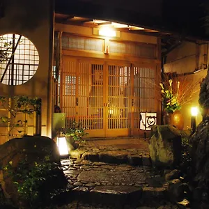宿や　萬治郎 旅館